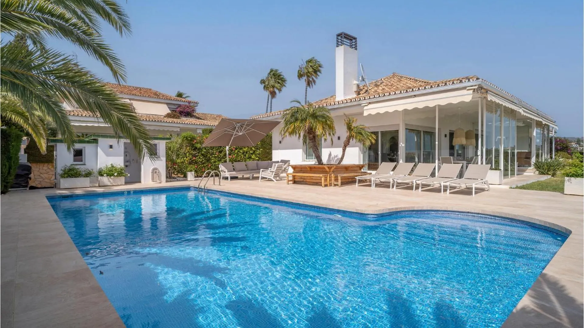 Gorgeous Home In Marbella location